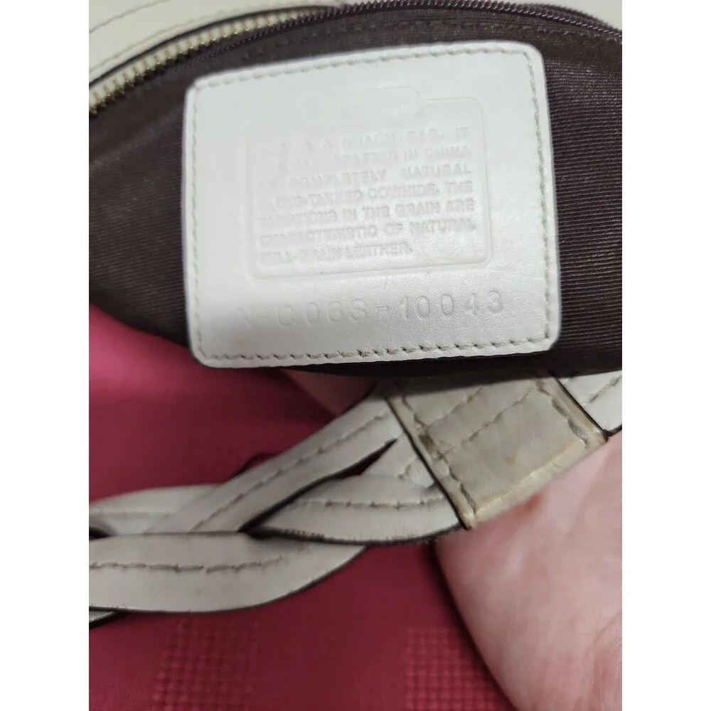 Vintage Y2K  Coach Soho Dylan Leather Hobo Bag 10042  In Bone Original Hang Tag